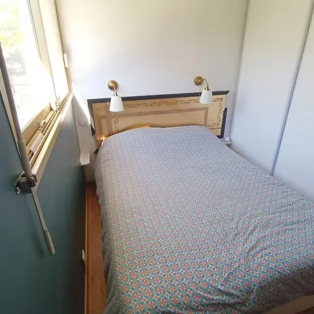 Apartment Refurbished With Terrace And Garden